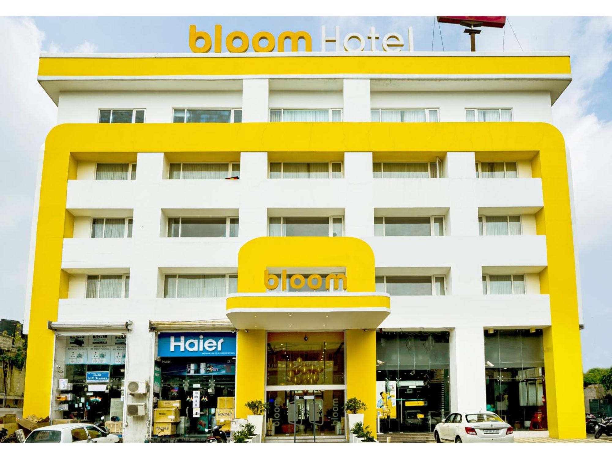 Bloom Hotel - Jammu Εξωτερικό φωτογραφία
